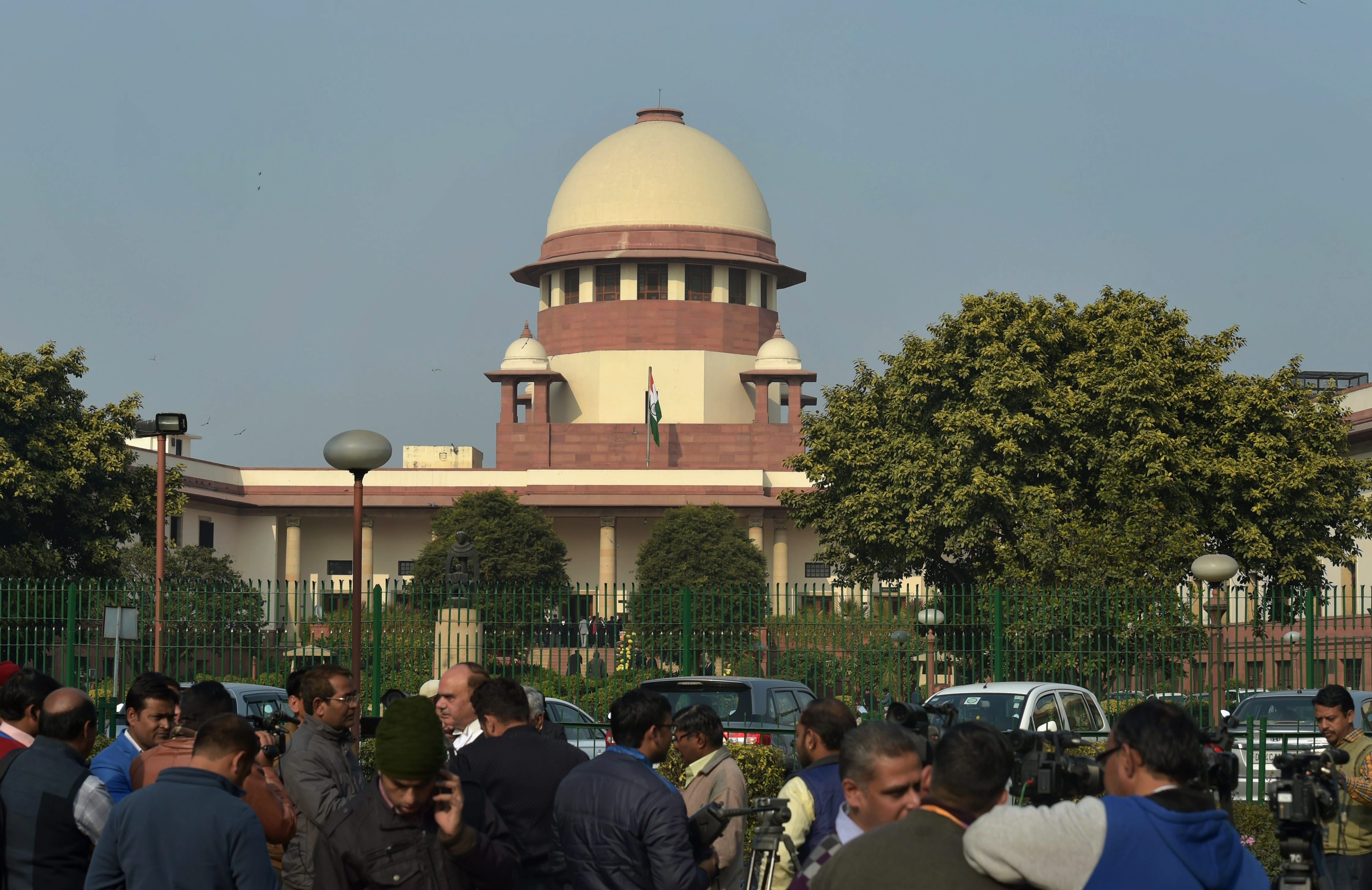 Supreme Court Rift: Bar Association Expresses &lsquo;Grave Concern&rsquo;, Seeks Full Court Hearing